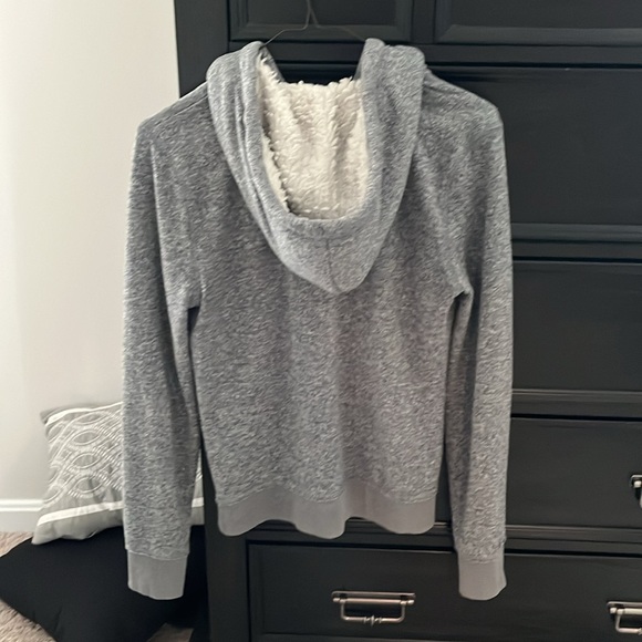 Zipper Sweatshirt - Picture 5 of 5